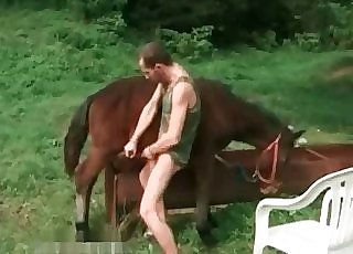 Messy anal fuck-fest with a stallion